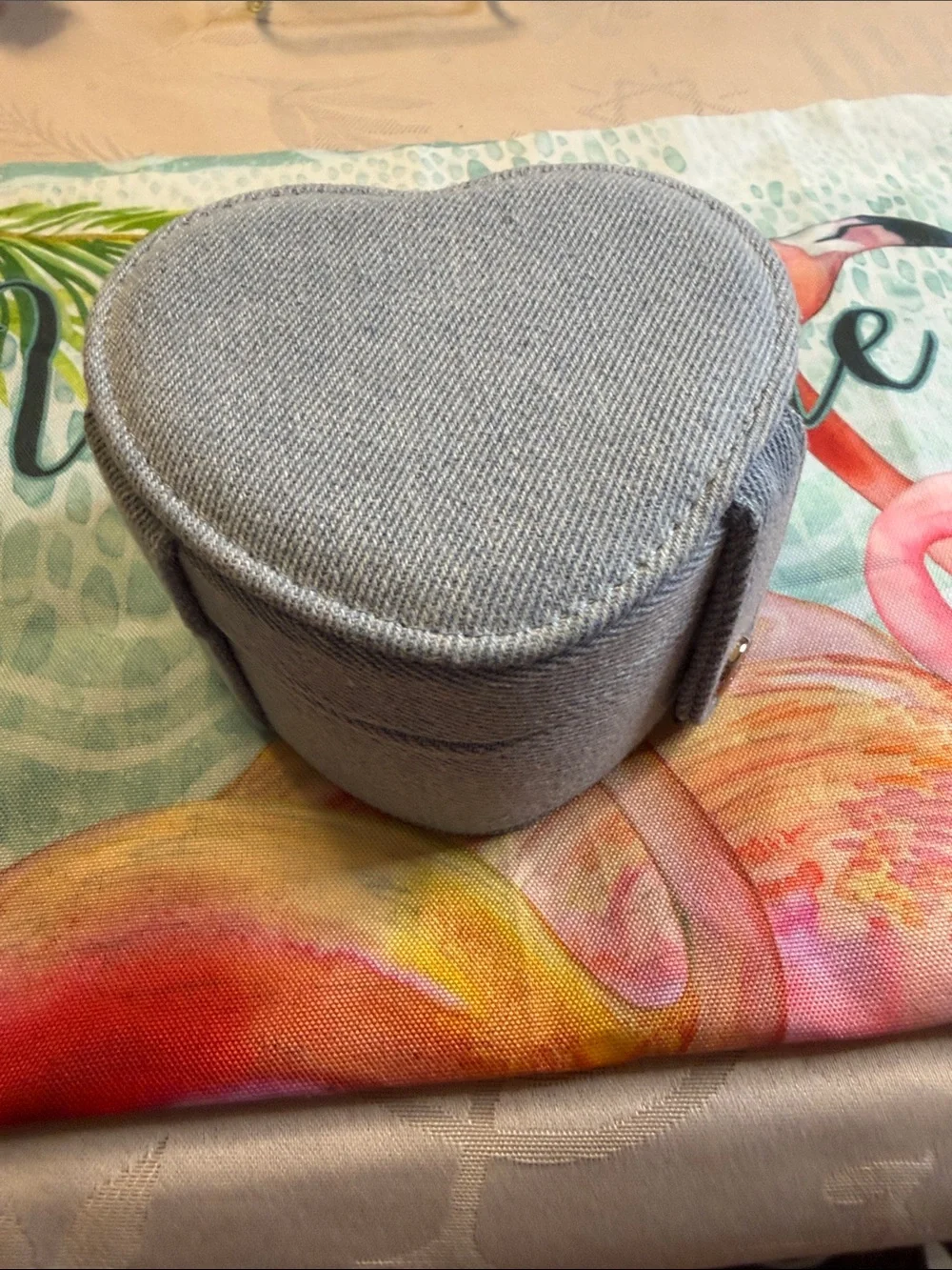 Fashion Brand Company Light Blue Heart Jewelry Case with Ring Slots